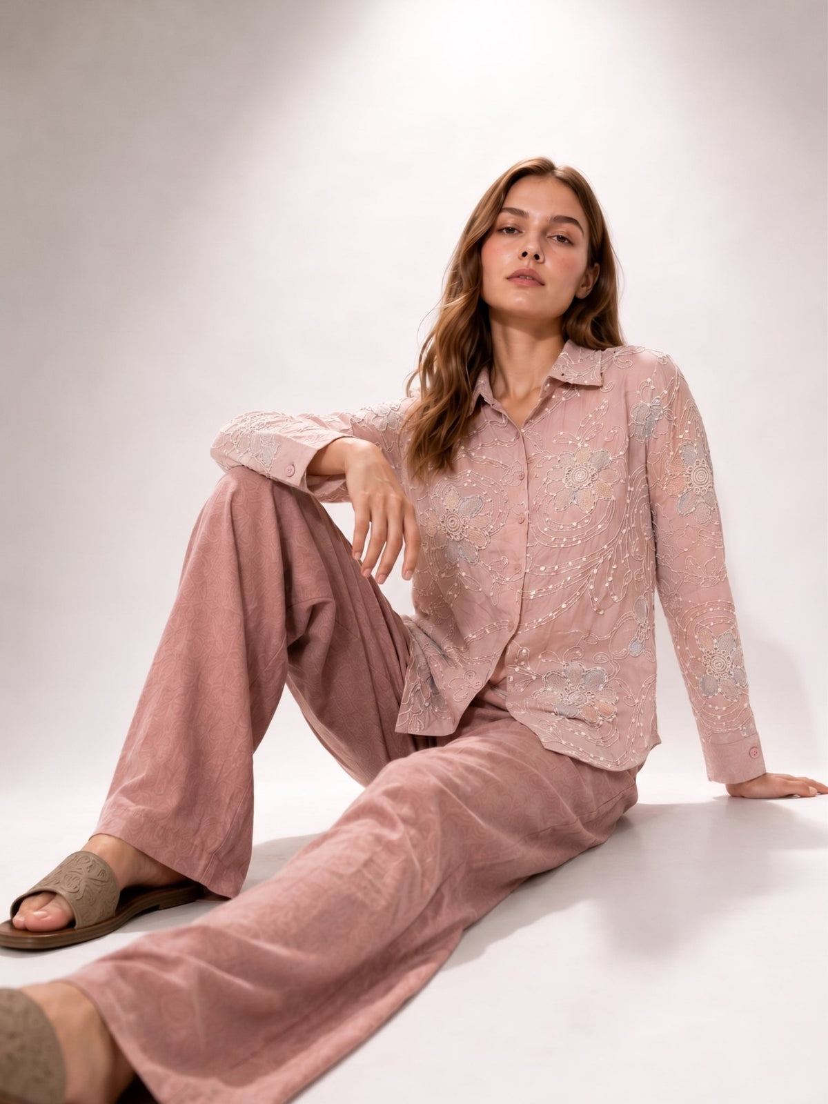 Camellia Relaxed Straight Pant - Missova