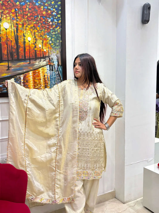 ‘’Jannat’’ - 3 Piece Suit set