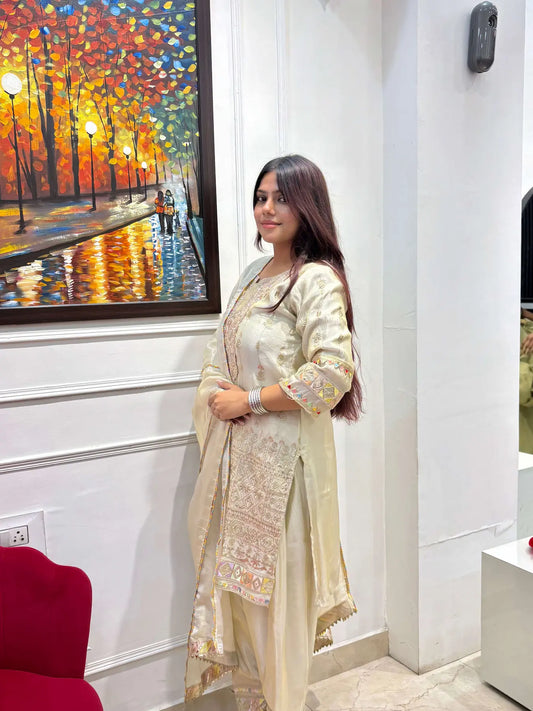 ‘’Jannat’’ - 3 Piece Suit set