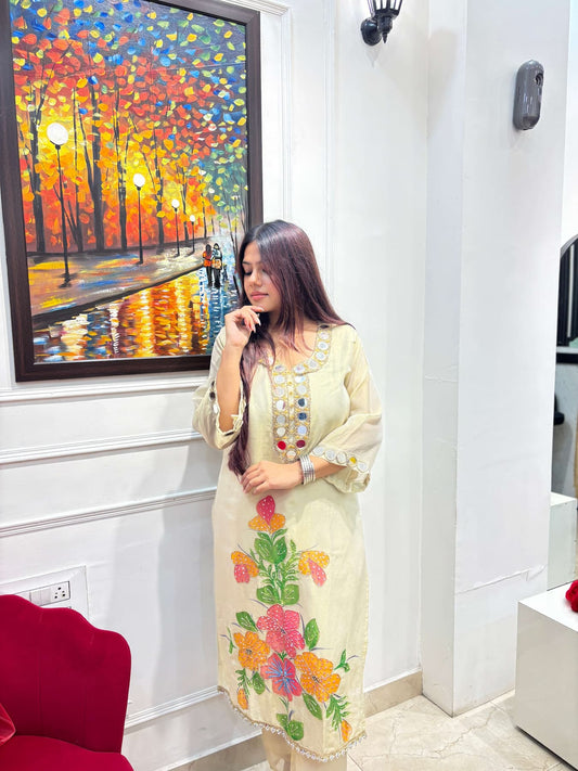“Aabroo”- 3 Piece Suit Set