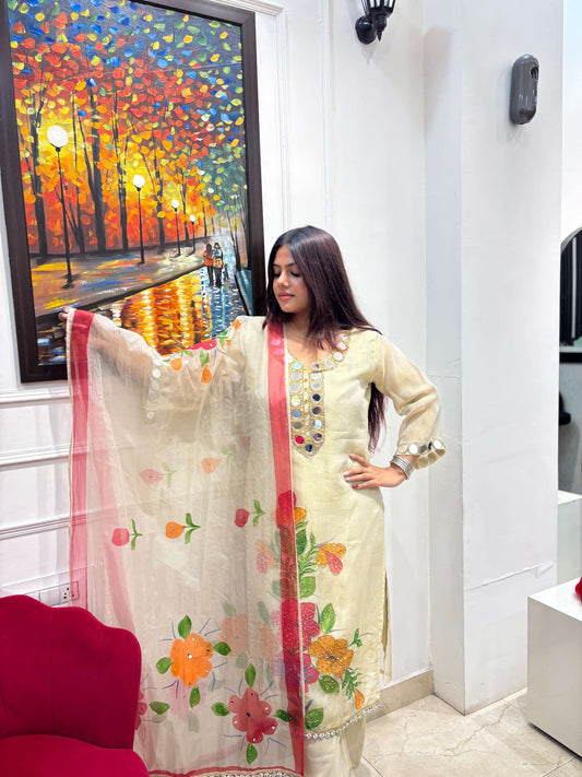 “Aabroo”- 3 Piece Suit Set