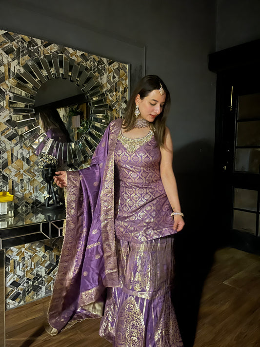 Zarqaa - 3 piece Banarasi silk suit