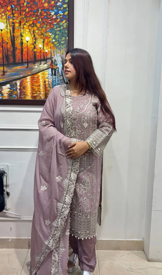 ‘’Sahar” – 3 Piece Suit Set