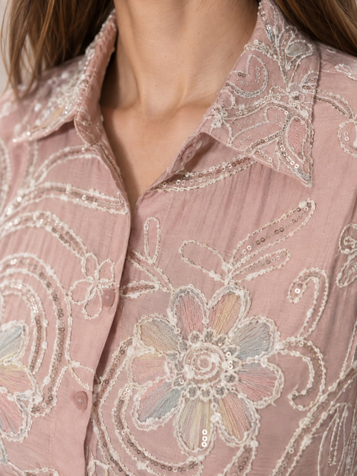 Camellia Floral Embroidered shirt - Missova