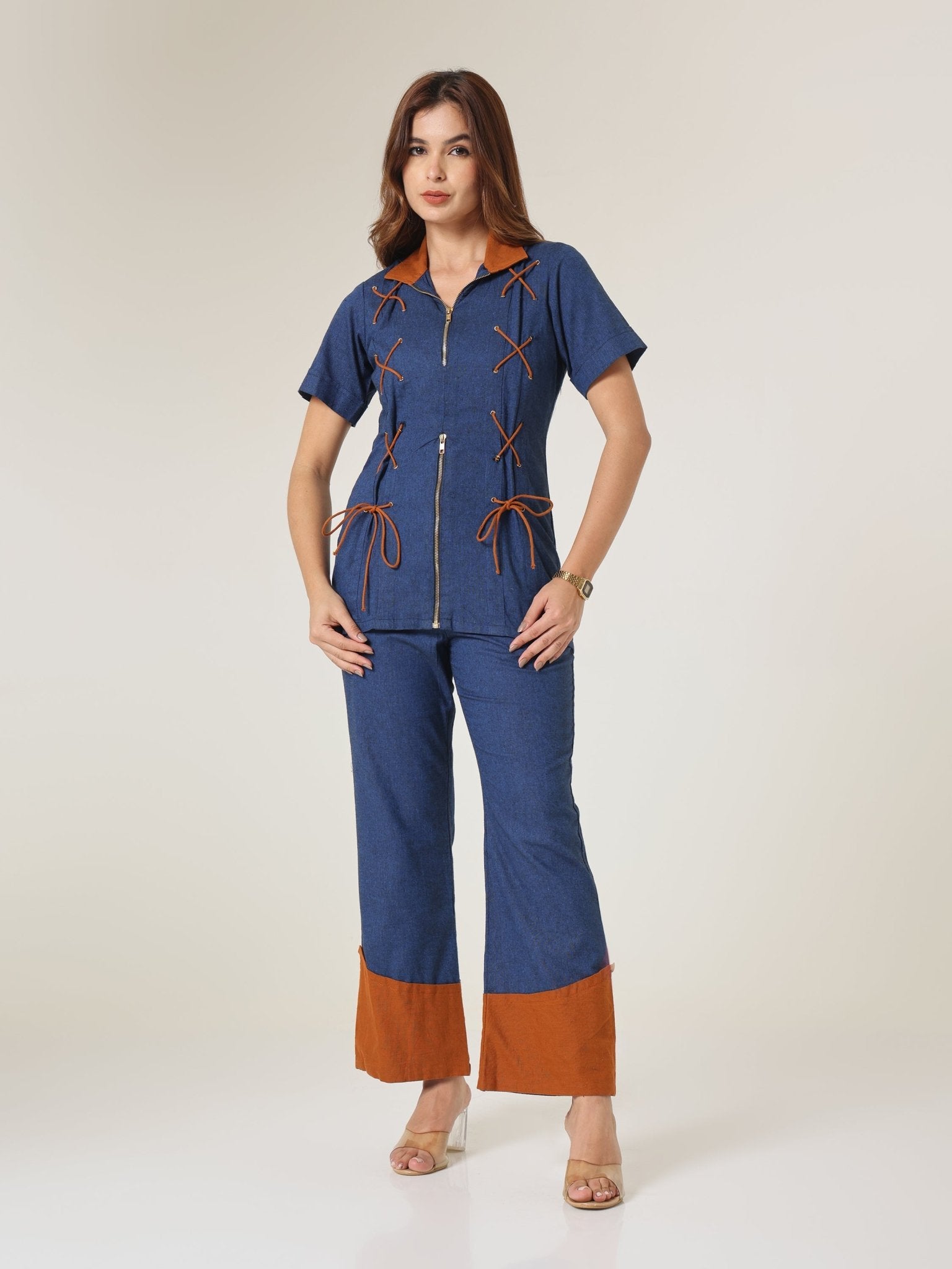 Replay Zip - Front Lace - Up Top - Missova