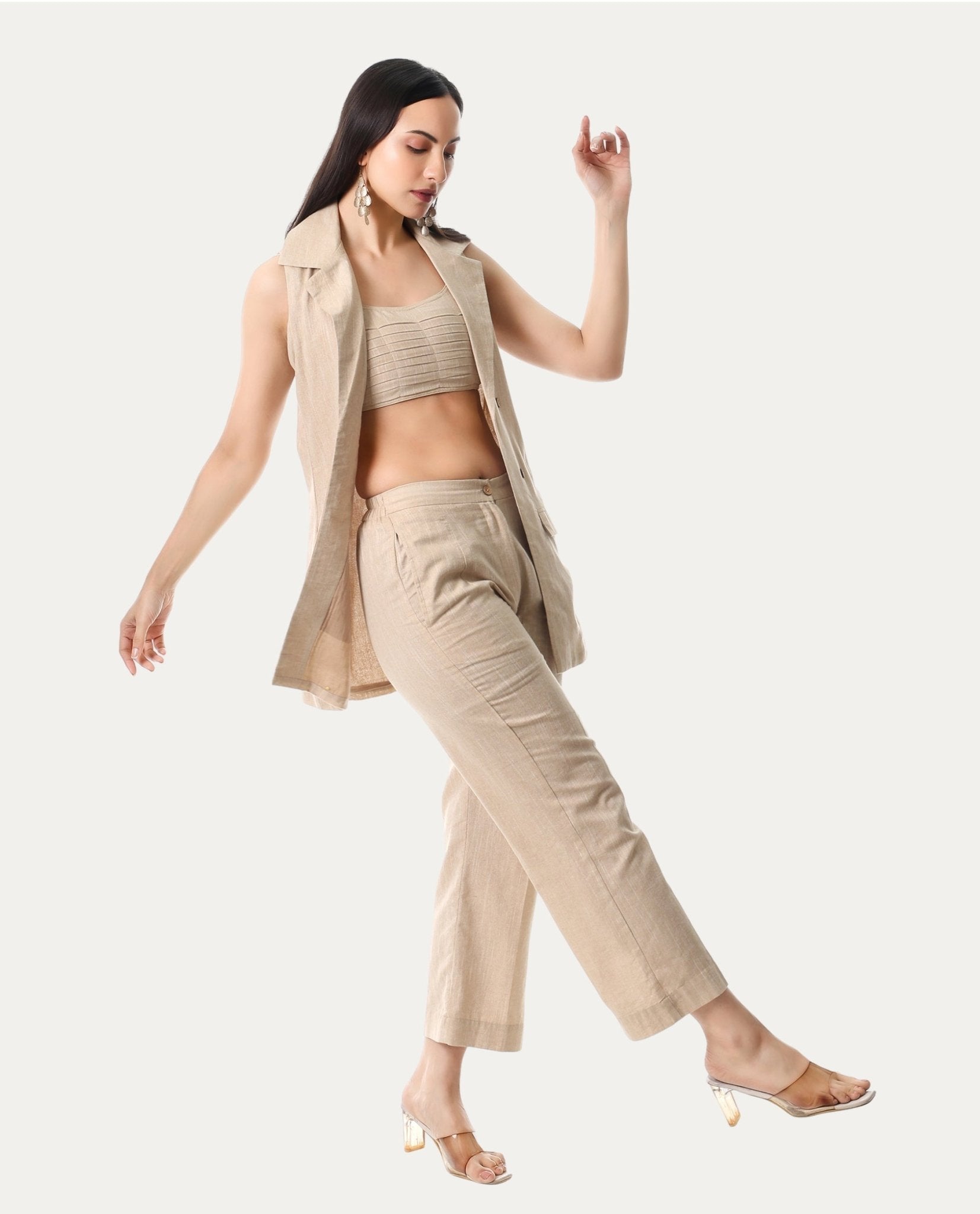 Urban Oat Sleeveless Blazer & Crop Top Set - Missova